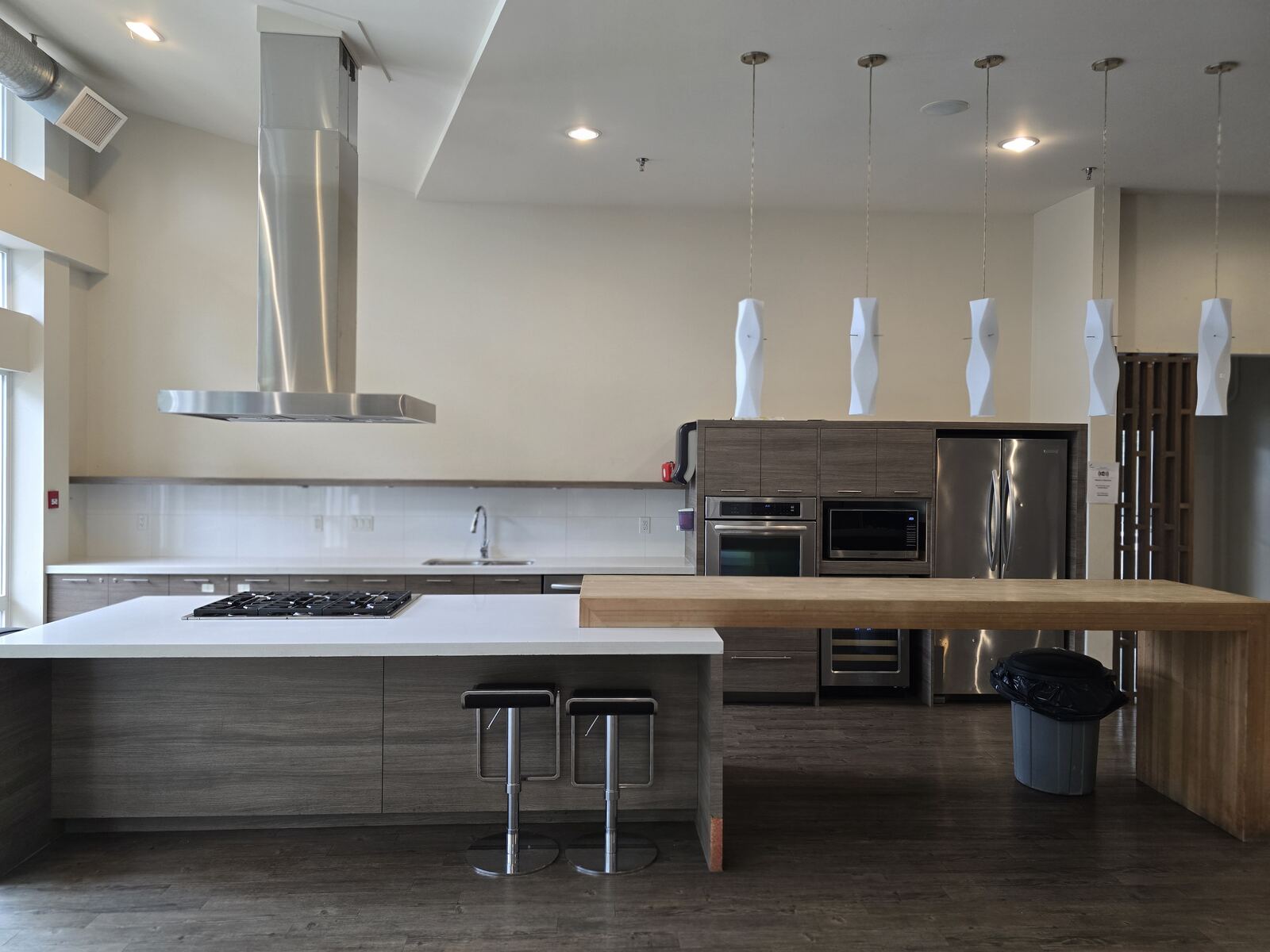 Owners lounge kitchen island and appliances
